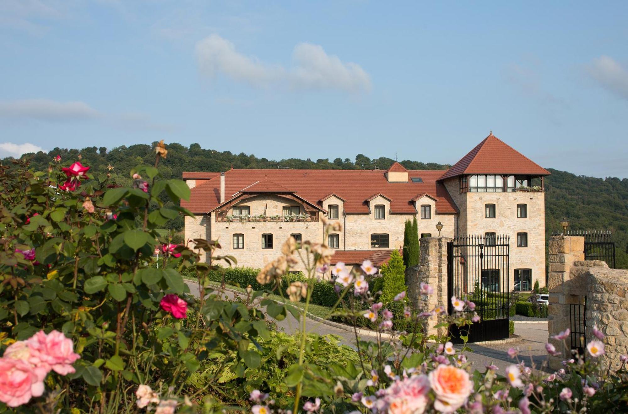 Domaine De La Klauss & Spa, Restaurant Gastronomique Le K Montenach Exteriér fotografie